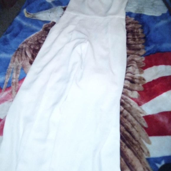 Woman's Trina turk dress size 4 - Picture 3 of 3